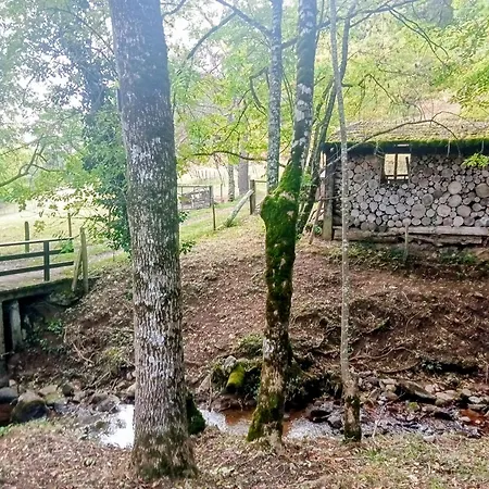 Charmante Maison Pres De La Foret De Chataigniers بيت للعطل